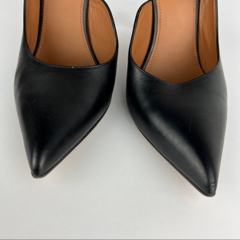 Givenchy Star Studded Leather D’Orsay Pumps - Picture 4 of 7
